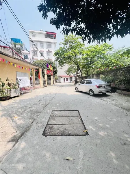 Tái định cư lạc thị ngọc hồi 90m, sẵn nhà xưởng, ô tô, 90m* 5 m ngang. giá nhỉnh 9 tỉ.