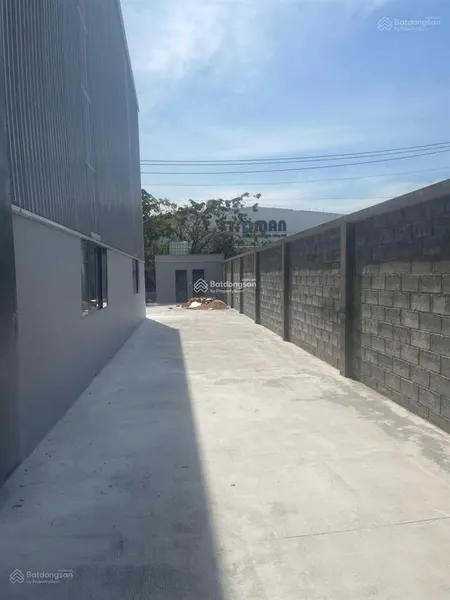 Bán gấp kho, nhà xưởng 2500m2 tại kcn đức hòa 3, đức lập hạ, đức hòa 3, long an, giá 25,5 tỷ vnd