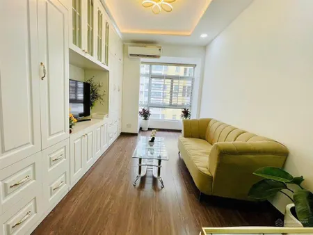 Chính chủ bán căn hộ sky garden 2, nhà mới đẹp, nội thất xịn, giá rẻ. 0916 529 ***