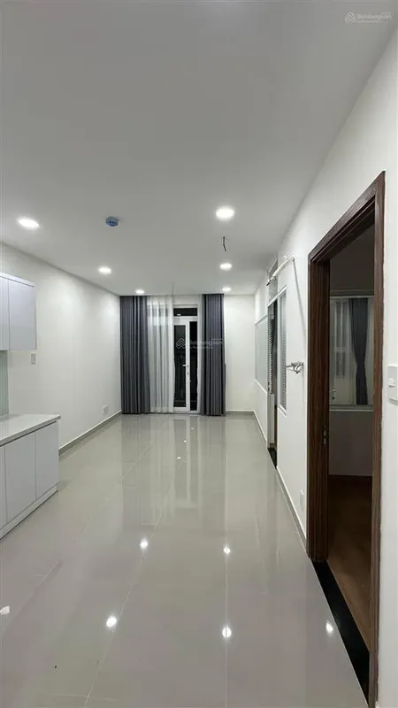 Chính chủ gửi bán gấp căn hộ quận 6 western capital lý chiêu hoàng tầng trung giá tốt 0931 918 ***