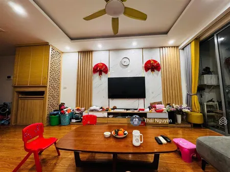 (giá chuẩn) bán căn 3pn2wc 130m2 tòa the light, ban công đn, full đồ, slot ô tô. giá 9,5 tỷ