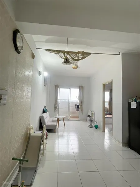 Chính chủ bán hqc plaza căn có sổ đủ 5 năm 2 phòng ngủ 2wc 1.25 tỷ, full chi phí phí 0909 146 ***