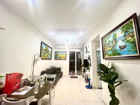 Bán căn hộ phúc yên 3 quận tân bình 2pn2wc 50m2 full nội thất gỗ cao cấp giá 2,6 tỷ