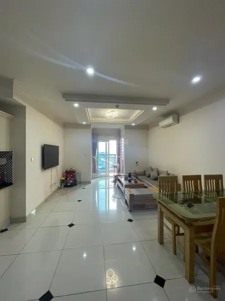 Bán căn hộ chung cư phúc yên 2 , 90m, 2pn 2wc full nội thất ở liền
