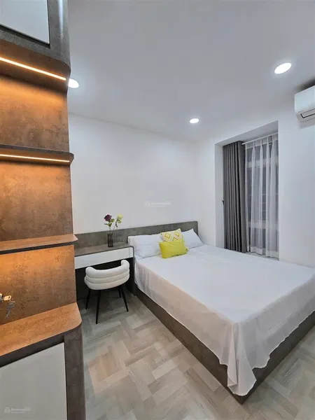 Bán chcc sky garden ii, phú mỹ hưng
