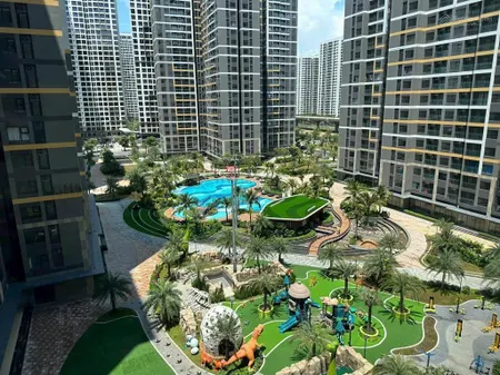 Cần bán căn hộ studio vinhomes diện tích 30m2 sổ lâu dài, view đẹp ngay vincom giá 1,9 tỷ ck 23%