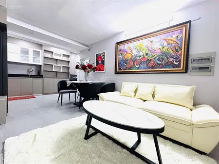 Bán tập thể vừa ở tiện kinh doanh phố nhân hoà, 70m, 2 ngủ , full nội thất.