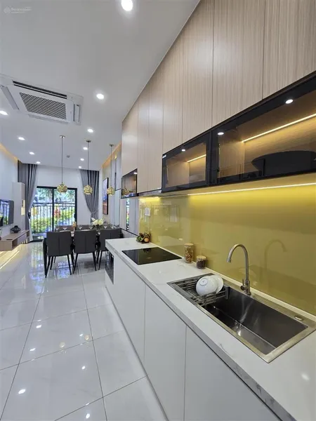 Cielo 2pn 2wc view hồ bơi nội khu mát mẻ, cạnh trường mầm non nội khu