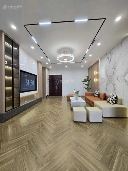 Chỉ hơn 4 tỷ bán chung cư căn hộ đẹp 85m 2pn + 1pk view hồ nội khu vip tầng cao thoáng