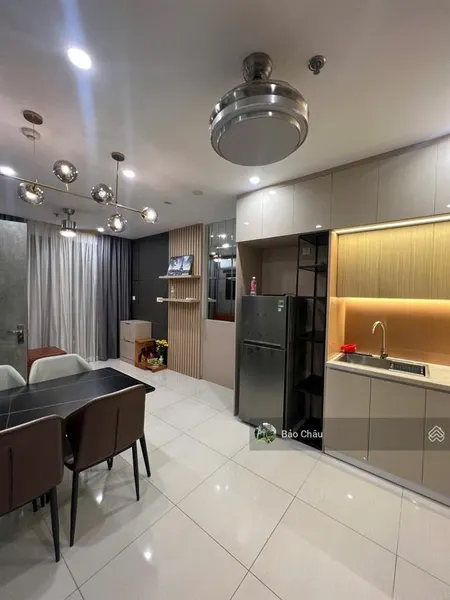 Chính chủ bán vinhomes grand park, 2tỷ52, q.9, 68m2, 2pn2wc
