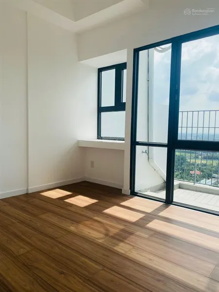 Chính chủ bán căn duplex giá 4.2 tỷ 3pn, 3wc, 120m2 có sân vườn sổ hồng riêng 090800501