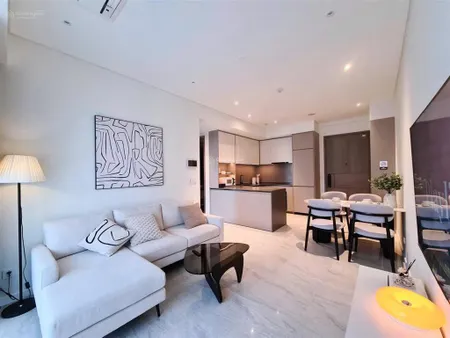 Ch mẫu mới 2025 ,55m2/2tỷ 2 full nt,shr,dọn ở gần sân bay. nguyễn thượng hiền 0794 818 ***