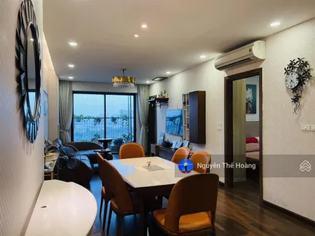 Giá chuẩn, bán ch 2n 2wc 83m2 tòa fivestar. tầng trung bc mát mẻ, nhà sẵn đồ, sổ đỏ 0813 443 ***