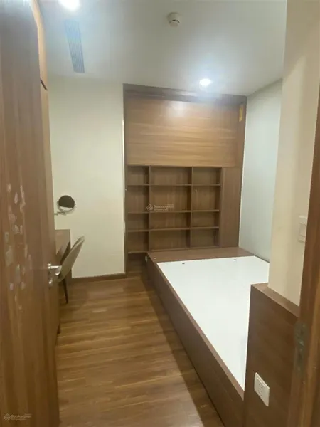 Bán căn hộ chung cư golden park tower, 11,5 tỷ, 96m2, 3pn, 2wc, uy tín, hot!