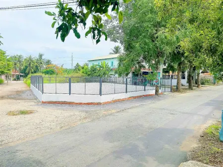 Hàng hiếm. nền đất góc 2 mặt tiền ngay trường thcs tân nhựt chỉ 28 triệu/m2
