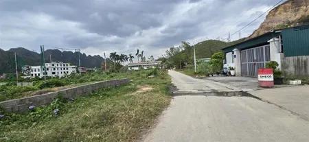 Bán đất đường ql 18 đường nguyễn đức cảnh, quang hanh, cẩm phả, quảng ninh, 1800m, mt 37m, miễn tg