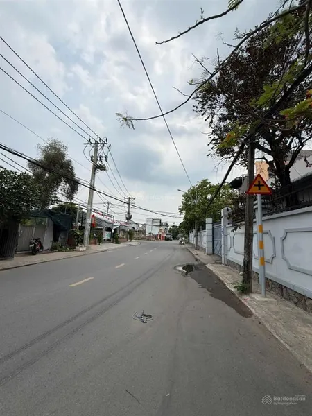 Bán đất góc 2 mặt tiền kinh doanh, đường 20m, phường linh đông, thủ đức