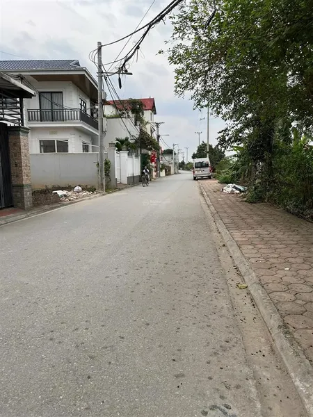 Bán gấp 80m2 kiêu kỵ, giá rẻ, vị trí đẹp, mặt tiền 5m hậu 5.2m đường thông ô tô 7 chỗ chỉ hơn 5 tỷ
