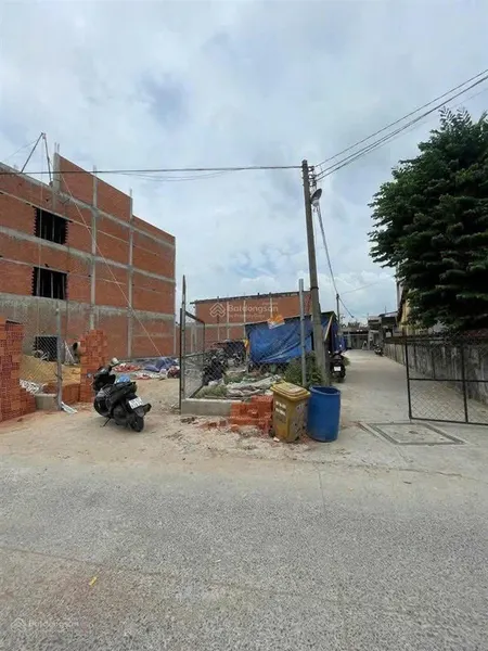 Bán đất 2mt đường 8m thông, cách tô ký 300m, dt 6x20 có 110m² thổ cư giá 4.5 tỷ