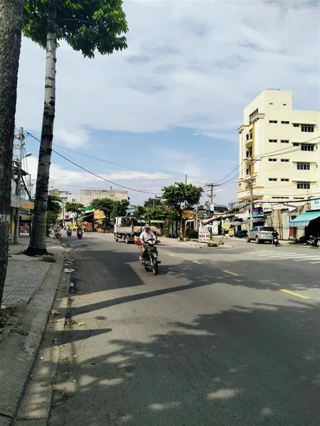 Bán đất 2mt lê thị hà ngay trung tâm hóc môn kd đỉnh