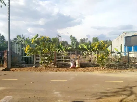 Chính chủ bán đất mặt tiền, trung tâm vĩnh an, đồng nai