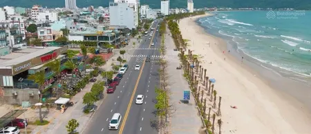 Sơn trà. lô góc 2 mặt tiền đường 7.5m sát biển. giá tốt nhất