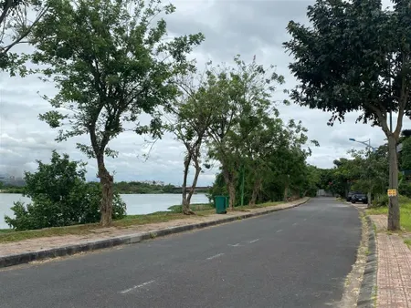 Cần bán lô đất biệt thự 3 mặt tiền view sông, vị trí siêu đẹp khu đảo nổi giá cực rẻ