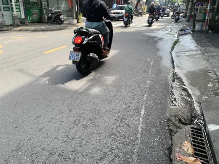 89m2, ngay chợ, tặng 2 nhà cấp 4 đang cho thuê, mặt tiền kinh doanh thái thị bôi chỉ 10 tỷ