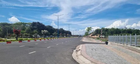 Chính chủ cần bán 2000m2 đất 2 mặt tiền đường hàng điều kế bên sungroup giá 30tr/m2
