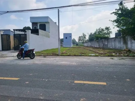 Bán lô đất mặt tiền kinh doanh đ.nguyễn thị rành h.củ chi, dt 135m2 giá 1.5 tỷ , sổ hồng riêng