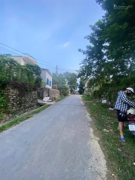 Bán 1500m2, tiến thắng, yên thế, bắc giang. 200tc, mặt tiền 40m,1,3 tỷ mr jimtong