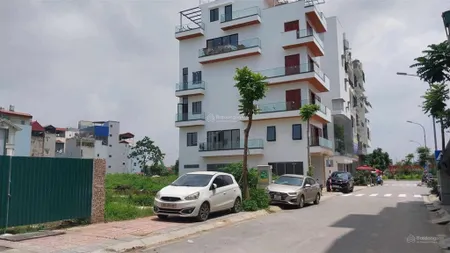 Đất tái định cư sát công viên ngọc thụy, 65m2, 2 mặt tiền, đường 13m vỉa hè, kinh doanh chỉ 18 tỷ.