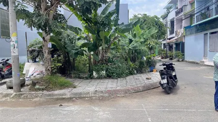 Bán lô góc 2 mặt tiền ngay ngã tư đường 6 nguyễn duy trinh phường long trường 81m giá 5tỷ