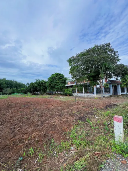 Chính chủ cần bán đất tại TP. Hồ Chí Minh, 500m2(10x50) sẵn 100m2 thổ cư, 800 triệu