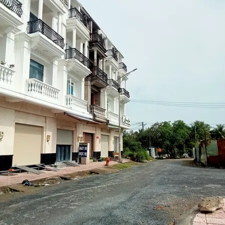 NHÀ 4 TẦNG MẶT TIỀN KINH DOANH CHỢ, GIÁ TRỊ TĂNG KHÔNG NGỪNG.