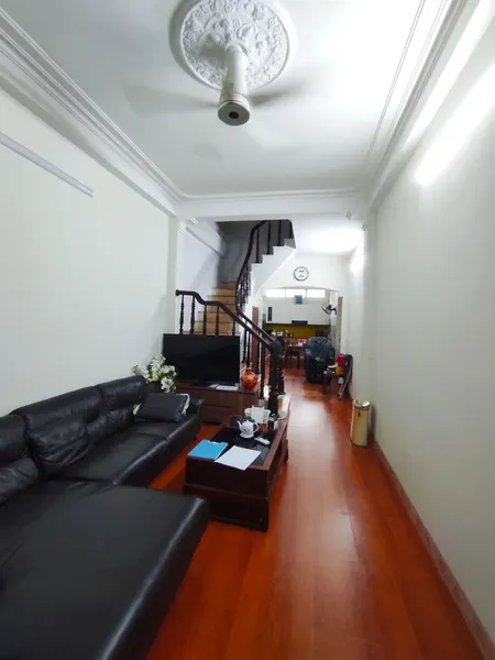 Bán Nhà! Yên Lãng,Oto Đỗ Cưả,Ngõ Thông Kinh Doanh,DT: 60m2 x 4Tầng,Giá:  18.6 tỷ Đống Đa