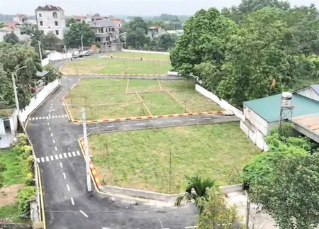 Lô góc ô tô tránh full thổ cư 50mét ra ql21 tuyến metro số 12 tl82 tiềm năng cực khủng