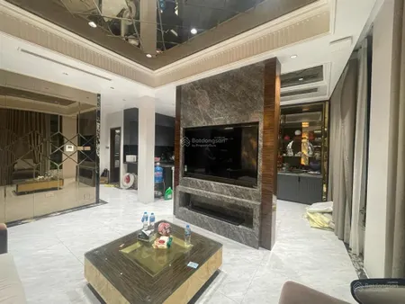 Bán gấp đất trần cung hoàng quốc việt phạm văn đồng cổ nhuế 80m2 chỉ 23tỷ ssgd