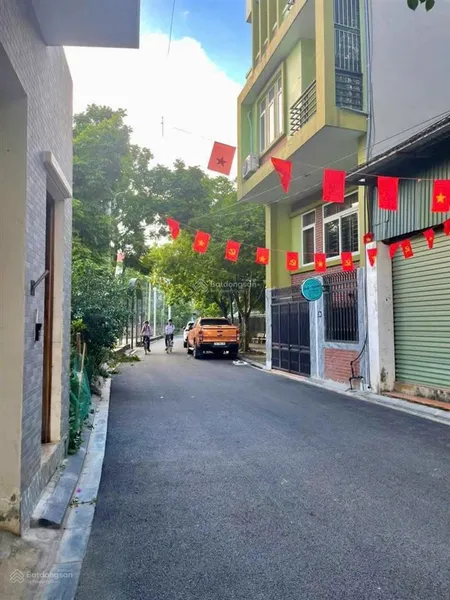Nam hồngđông anh cũ 54m2 ô tô tránh nhau thông kinh doanh tốt sẵn nhà c4 4,0x tỷ