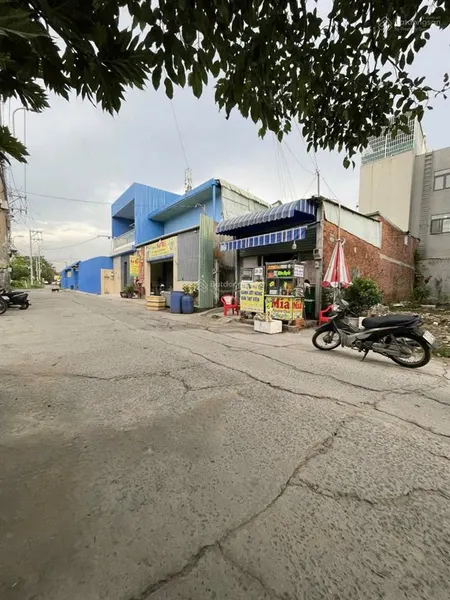 Chủ bán gấp lô đất full thổ 4,3x19, đường ô tô 7m, 1 sẹc, gần lê văn việt giá thương lượng