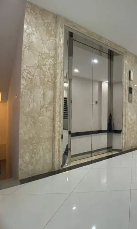 Nhà mình cho thuê nhà mới, căn góc, Thái Hà; vỉa hè 115m2* 5T- 46 Tr