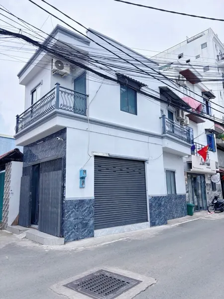 🔥 MẶT TIỀN XỊN CẠNH HƯƠNG LỘ 2 - ĐÌNH TÂN KHAI - LÔ GÓC CỰC THOÁNG - 2 TẦNG KIÊN CỐ - 32M2 - XÂY DỰNG ĐỦ - GẦN 4 XÃ - GIÁP TÂN PHÚ - GẦN TRƯỜNG HỌC THUẬN TIỆN KINH DOANH BUÔN BÁN - GIÁ CHỈ NHỈNH 4 TỶ NHỎ GIỌT 🌺