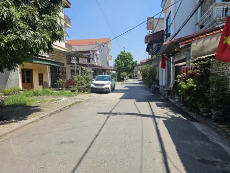 Bán đất phan đăng lưu phù đổng, 52m2 mt 5.6m, 4.x tỷ, ngõ nông, oto tránh, 1km sang long biên