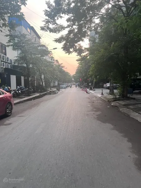 Bán đất ngoại giao đoàn xuân la xđ tây hồ 50m mt 5m ngõ thông sát ô tô tránh giá 10 tỷ
