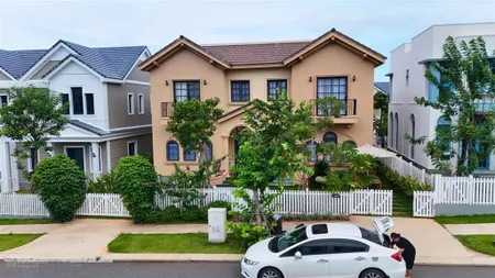 Tổng hợp giá bán biệt thự giá tốt nhất tháng 10/2025 8x20m giá 4.1 tỷ, 10x20m giá 5.3 tỷ 0975 404 ***