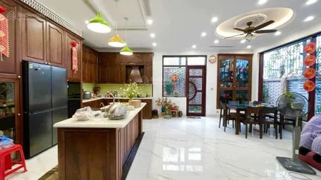 Biệt thự mộ lao, tiện ích lớn, bán kín. 0963 253 ***