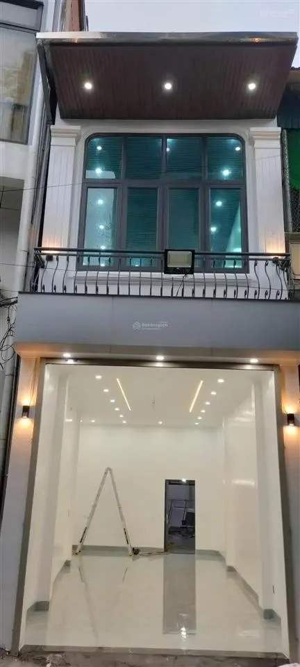 Bán gấp mặt phố "vàng" lý tự trọng trung tâm vĩnh yên giá cực tốt 3,2xx tỷ diện tích 30m2
