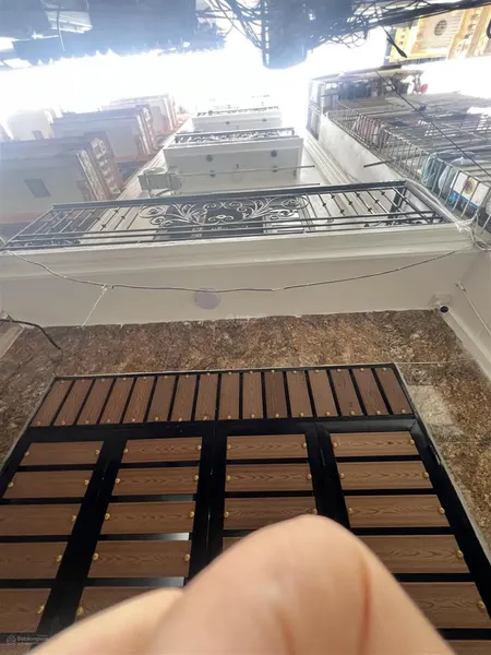 Chính chủ bán chdv 50 m2 trung tâm quận đống đa, 7 tầng thang máy, pccc đầy đủ 11 phòng khép kín.