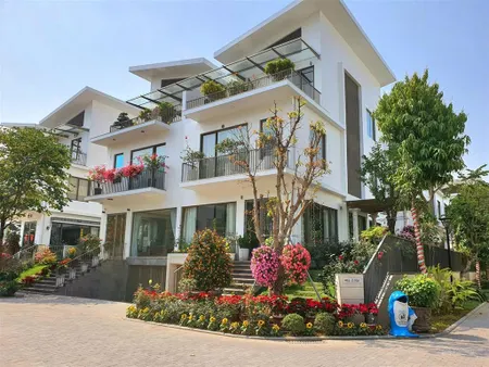 Bán cắt lỗ gấp căn biệt thự khai sơn hill 158m2 duy nhất, giá rẻ sập sàn. 0968 966 ***