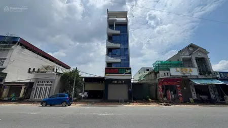 Chủ ngộp bank bán gấp căn nhà mặt tiền kinh doanh giá đầu tư